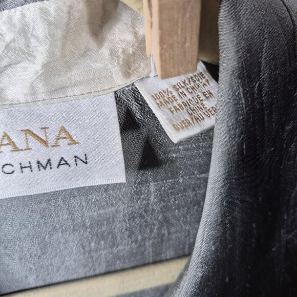 Dana Buchman Top Womens M Gray 100% Silk Blouse Button Up Shirt Business Career - Picture 5 of 7